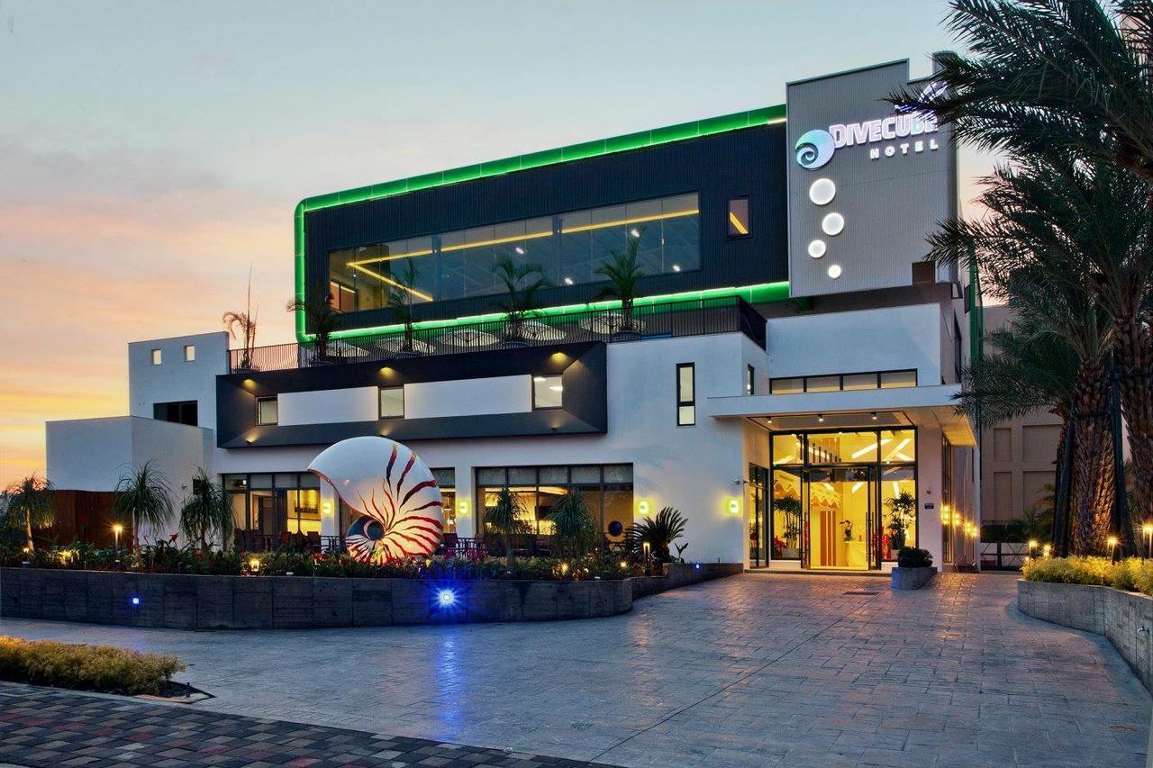 Divecube Hotel Taichung Exteriör bild